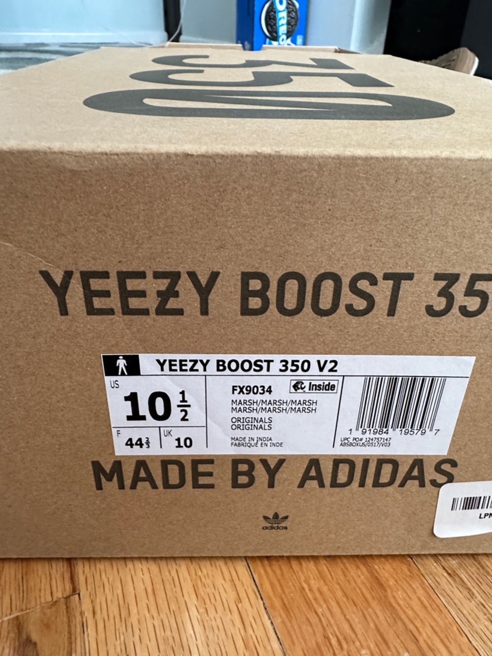 Yeezy Boost 350 V2 Marsh Mens Practically New Only Worn in House sz 10.5 - Picture 9 of 9